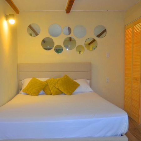 Homey Vacation And Carrental วิลเลมสตัด ภายนอก รูปภาพ