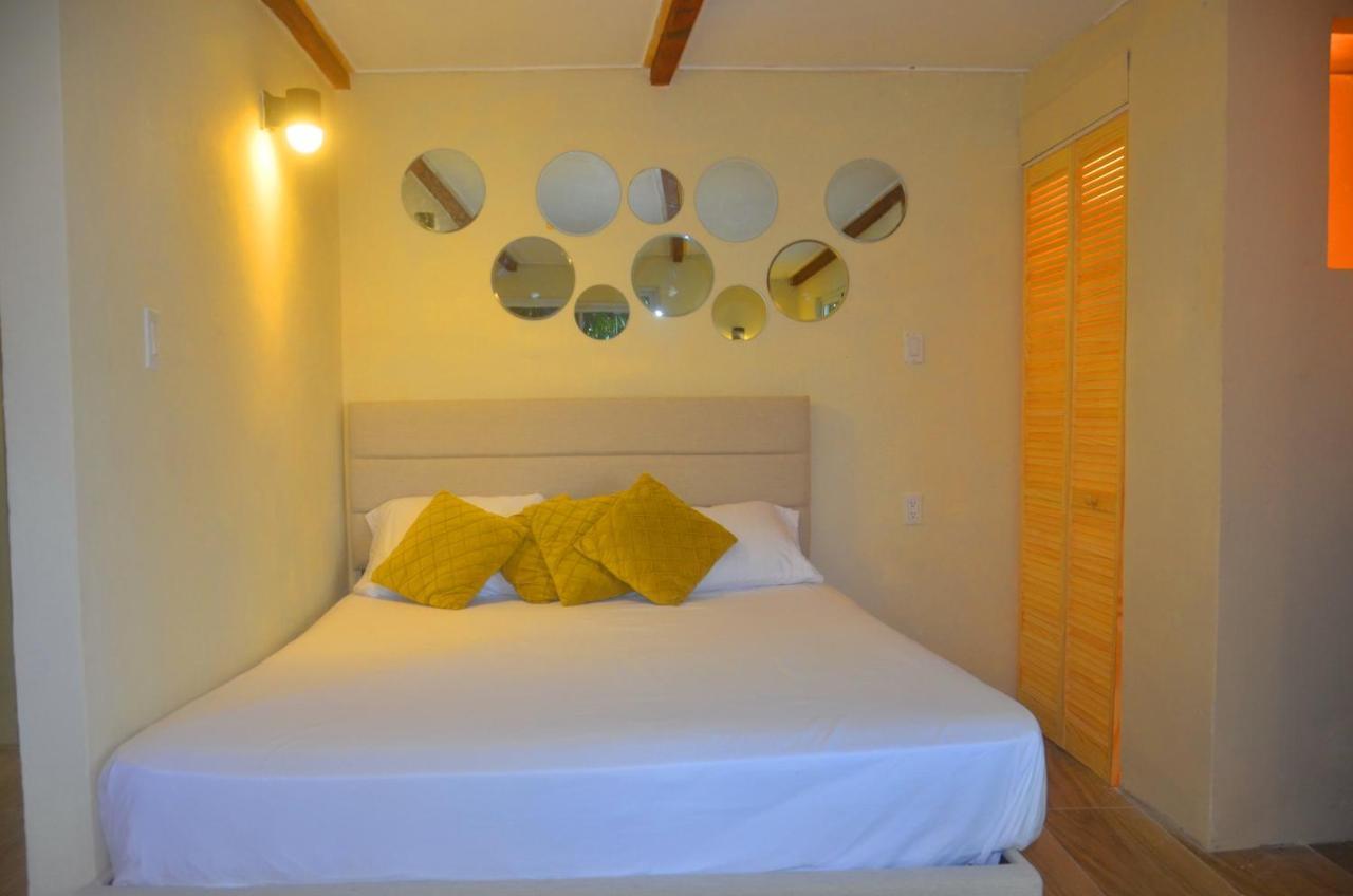 Homey Vacation And Carrental วิลเลมสตัด ภายนอก รูปภาพ